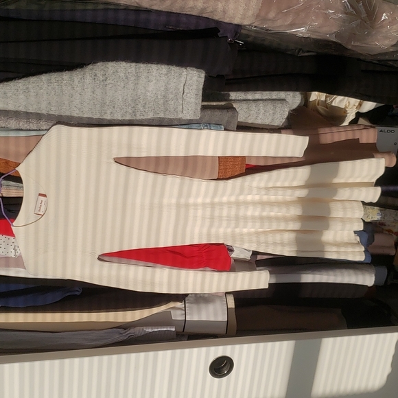 Aritzia Sunday Best Rita Ribbed Dress - Picture 9 of 11